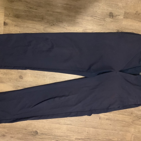 Jeans, Dockers, Sweats & Dress Pants - Picture 14 of 16